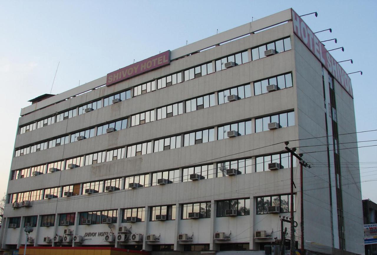 Shivoy Hotel Горакхпур Экстерьер фото